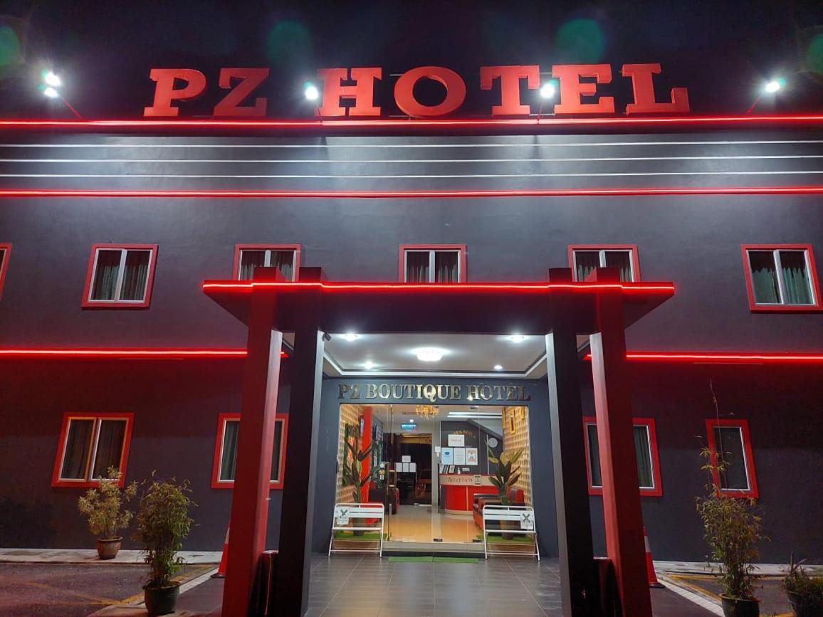 Pz Hotel Kuala Kangsar Esterno foto