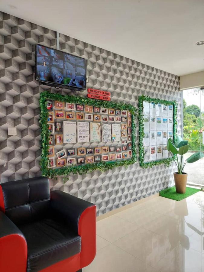 Pz Hotel Kuala Kangsar Esterno foto