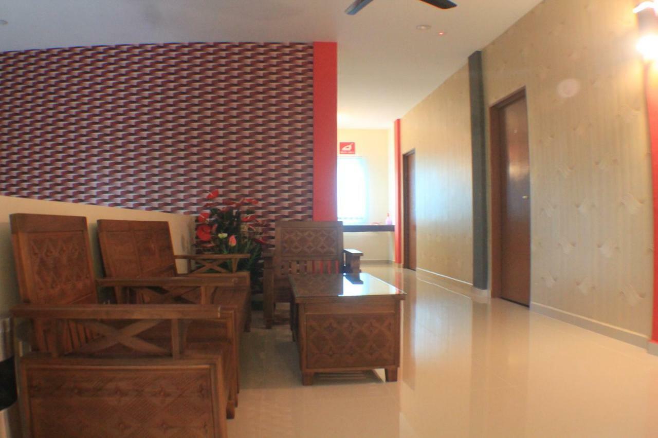 Pz Hotel Kuala Kangsar Esterno foto