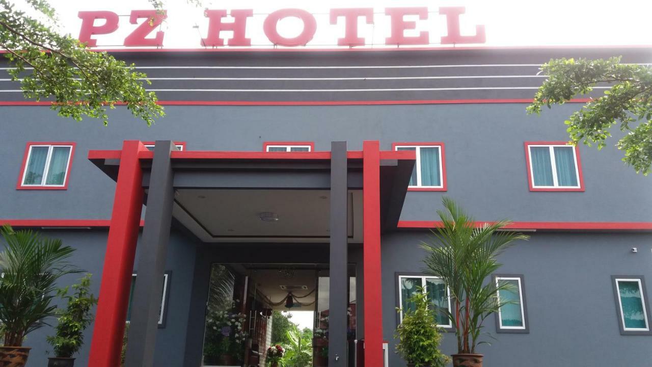 Pz Hotel Kuala Kangsar Esterno foto